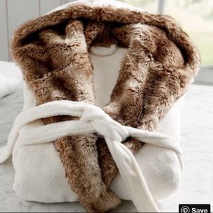 Pottery Barn Robe